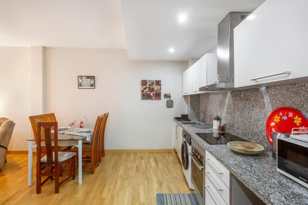 Marieta Apartment By The Castle With Ac Alicante Exterior photo