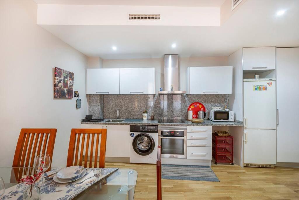 Marieta Apartment By The Castle With Ac Alicante Exterior photo